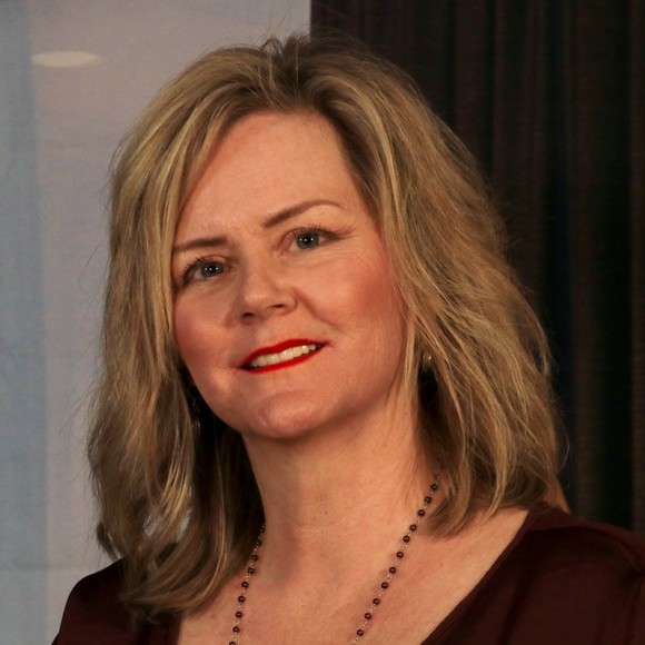 Meet your Posher, Karen - Picture 1 of 1